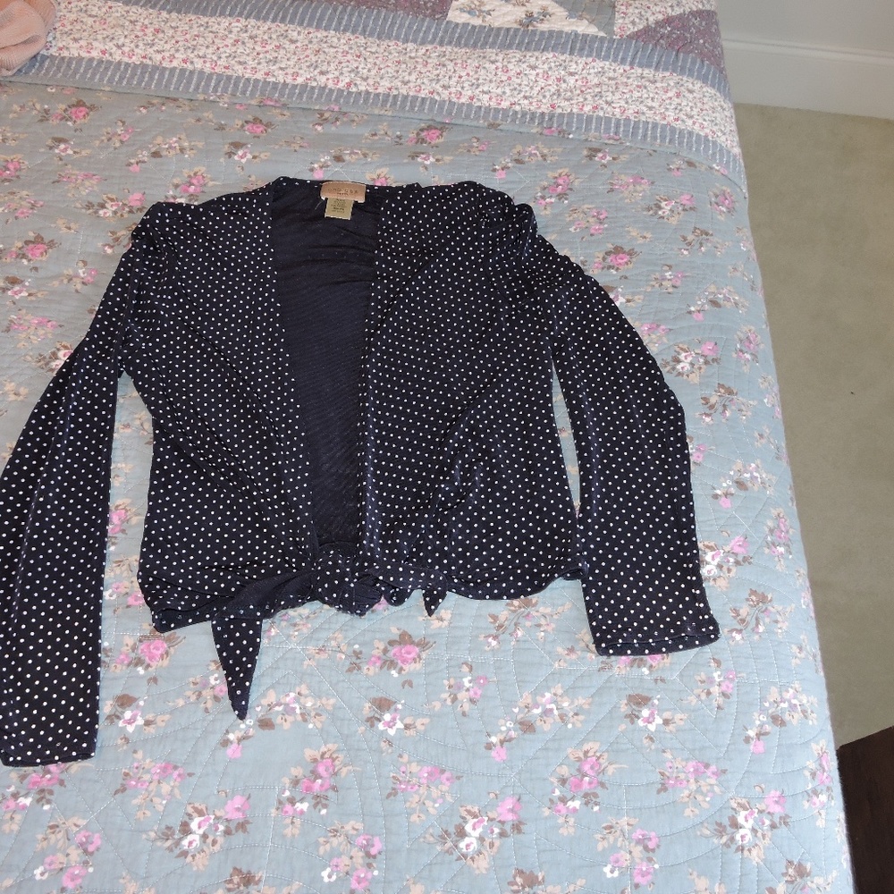 Vest-style, tie front sweater size SP; by Choices